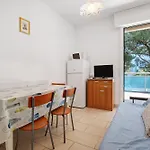 Condominio Lara A16