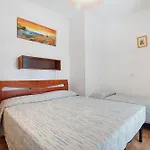 Apartment Lara A16
