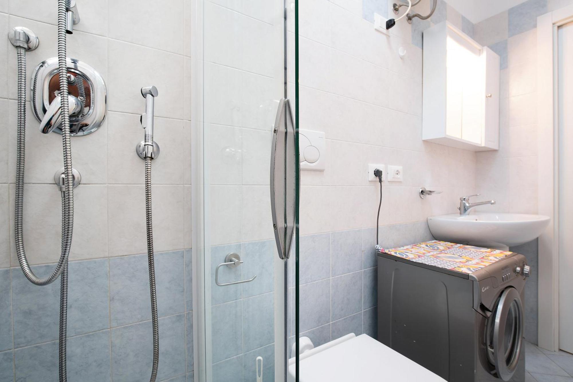 Lara A16 Apartment
