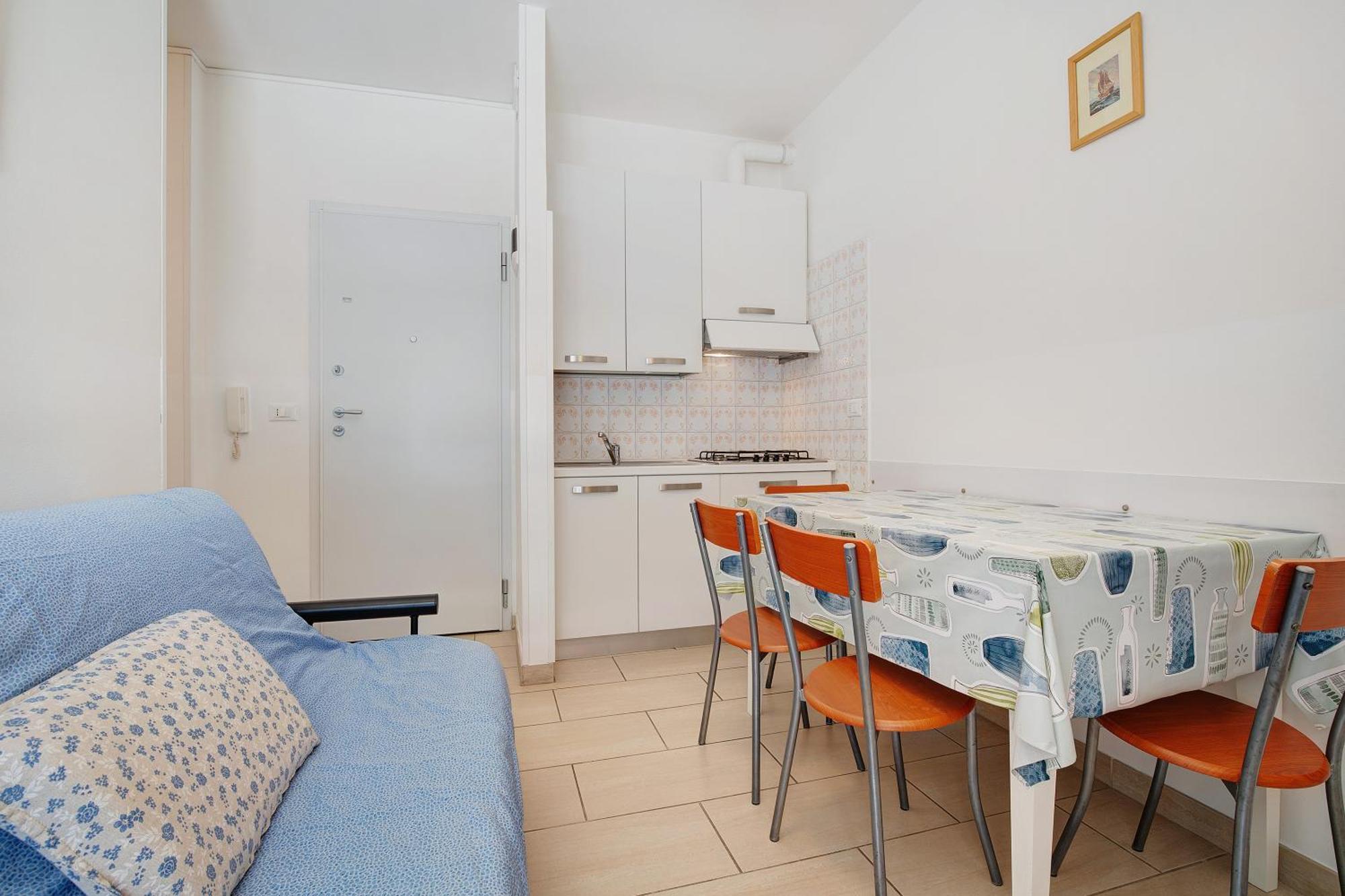 Apartment Lara A16 *